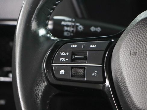 Used 2023 Honda CR-V EX-L image 13