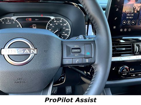 Certified 2026 Nissan Pathfinder SV AWD/4WD image 12
