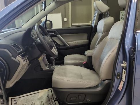 Used 2018 Subaru Forester 2.5i Limited AWD/4WD image 16