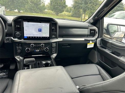 New 2025 Ford F150 Lariat w/ Equipment Group 501A Mid image 28