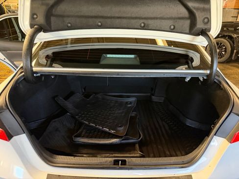 Used 2018 Toyota Camry SE image 18