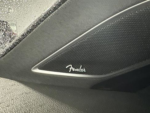 Used 2019 Volkswagen Golf R 4-Door image 31