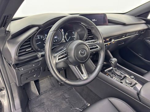 Used 2021 MAZDA MAZDA3 s image 13