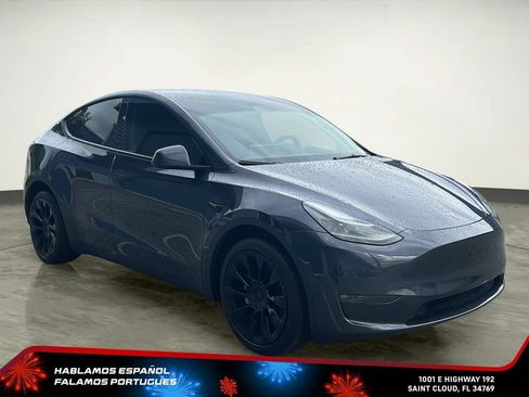 Used 2024 Tesla Model Y Long Range AWD/4WD image 8