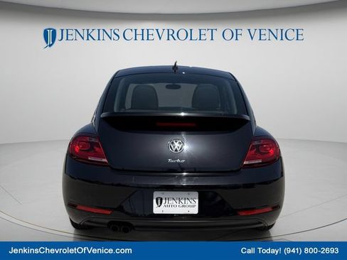 Used 2019 Volkswagen Beetle 2.0T S FWD image 9