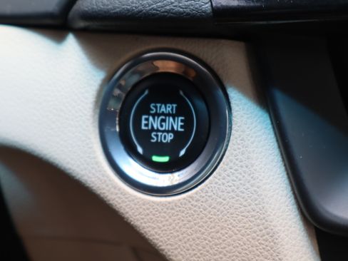 Used 2024 Cadillac CT4 Luxury w/ Sun And Sound Package RWD image 27