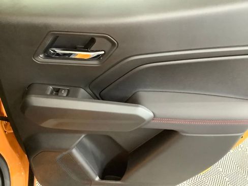 New 2025 Chevrolet Colorado Z71 w/ Z71 Convenience Package 2 image 27