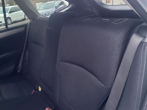Used 2016 Subaru Outback 2.5i Premium image 32