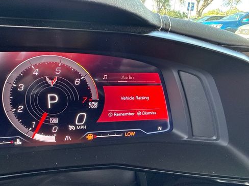 Used 2024 Chevrolet Corvette Stingray Preferred Conv w/ 2LT RWD image 96