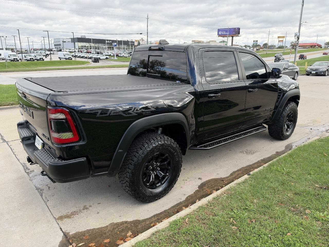 Used 2022 RAM 1500 TRX w/ TRX Level 2 Equipment Group AWD/4WD image 5