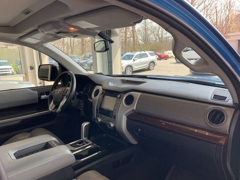 Used 2017 Toyota Tundra Limited w/ Limited Premium Package image 23