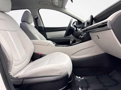 Used 2026 Hyundai Tucson SEL image 16