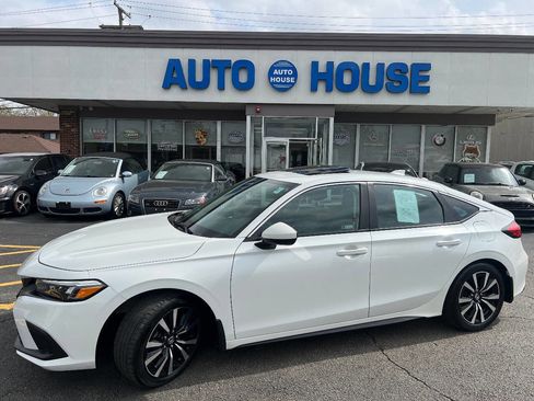 Used 2023 Honda Civic EX-L image 4