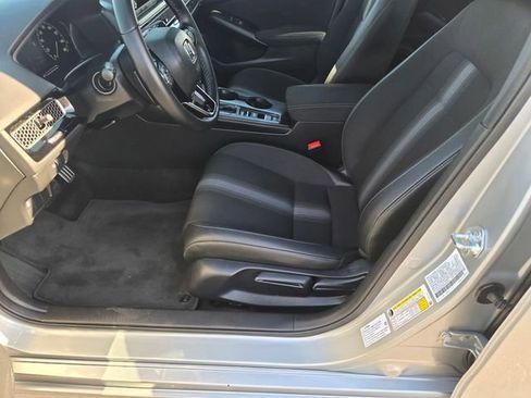 Used 2025 Honda Civic Sport image 19