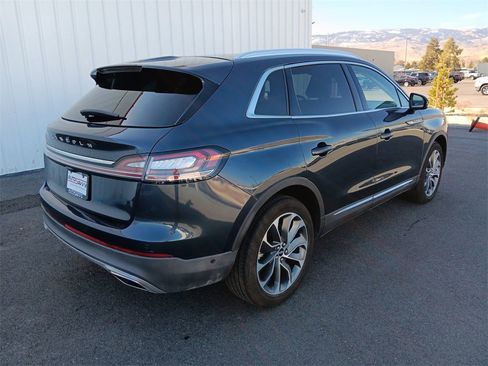 Used 2023 Lincoln Nautilus Reserve w/ Equipment Group 201A image 3