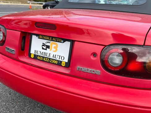 Used 1991 MAZDA MX-5 Miata image 12