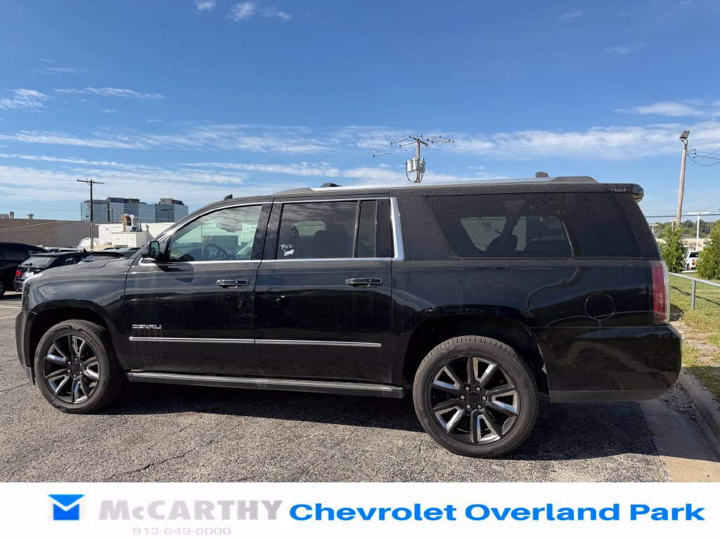 Used 2019 GMC Yukon XL Denali w/ Open Road Package AWD/4WD image 5