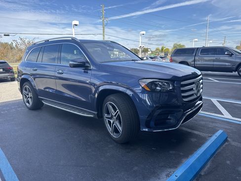 Used 2024 Mercedes-Benz GLS 450 4MATIC image 1