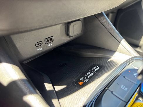 Used 2024 Buick Envista Avenir FWD image 28