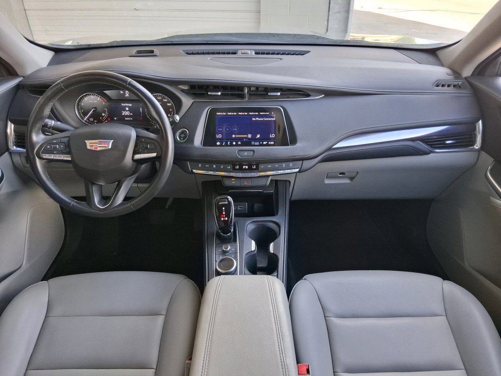 Used 2023 Cadillac XT4 Luxury FWD image 9