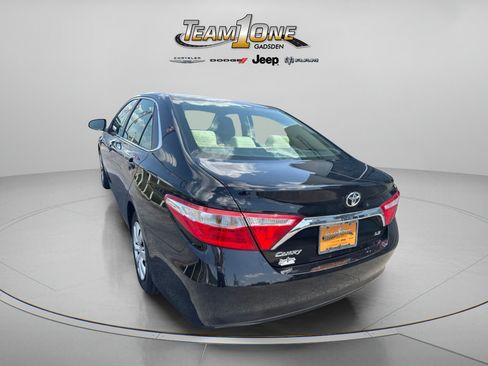 Used 2016 Toyota Camry LE FWD image 7