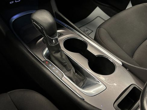 Used 2021 Chevrolet Malibu LS image 15