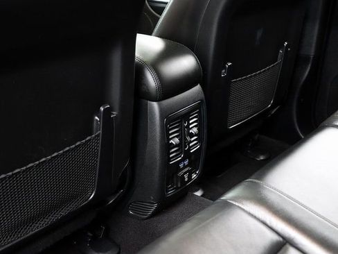 Used 2021 Jeep Grand Cherokee Limited AWD/4WD image 15