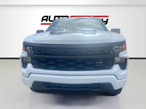 Used 2025 Chevrolet Silverado 1500 Custom Trail Boss AWD/4WD image 2