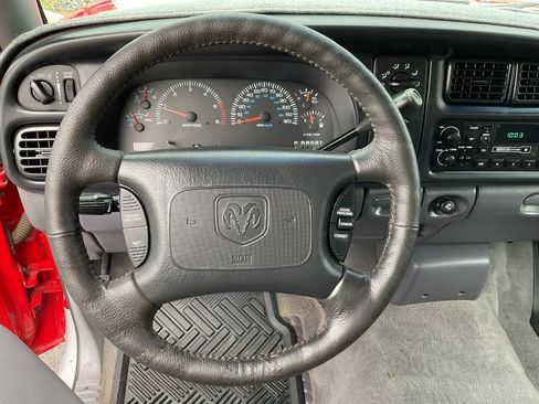 Used 1999 Dodge Ram 1500 Truck 2WD Regular Cab image 23