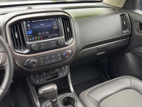 Used 2021 GMC Canyon AT4 w/ Trailering Package image 9