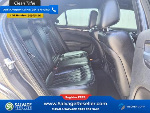 Used 2019 Chrysler 300 S RWD image 13