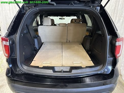 Used 2017 Ford Explorer 4WD w/ Class II Trailer Tow Package image 15