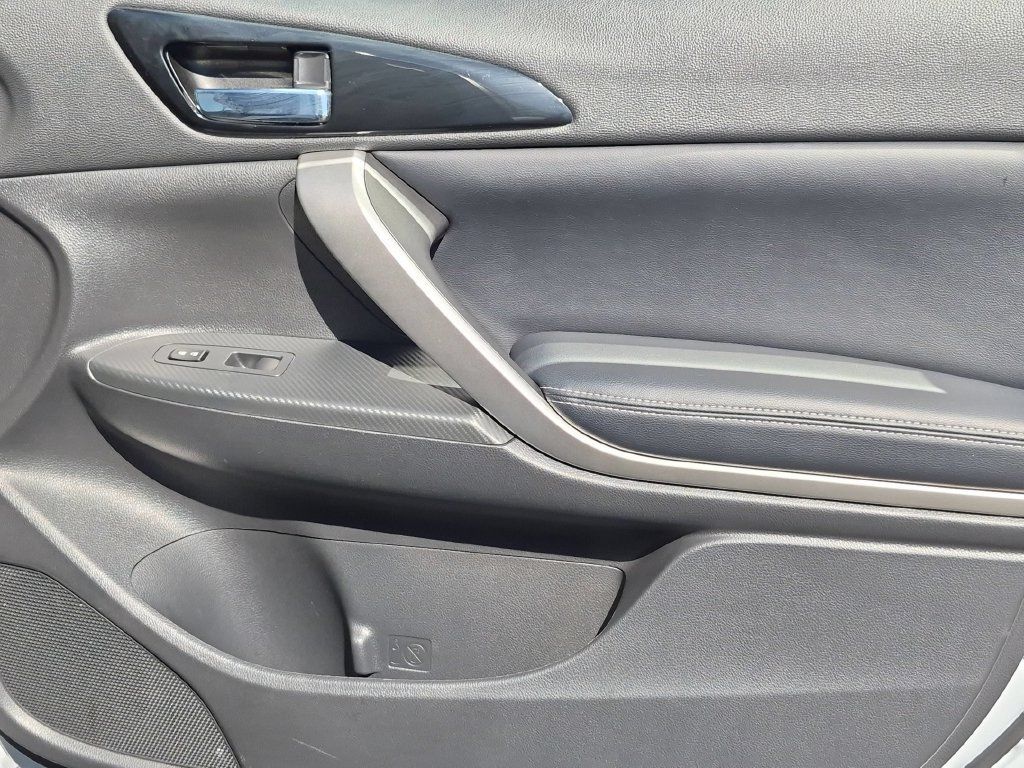 Used 2025 Mitsubishi Eclipse Cross SE AWD/4WD image 33