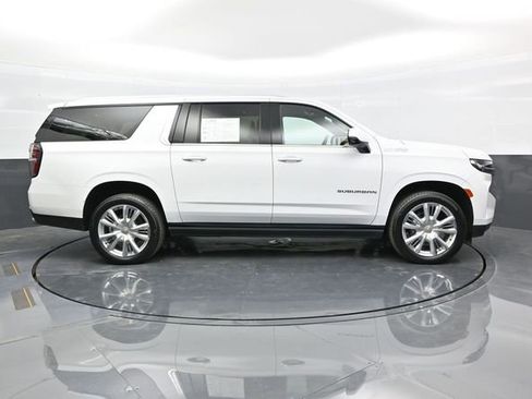Used 2024 Chevrolet Suburban High Country w/ Max Trailering Package image 8