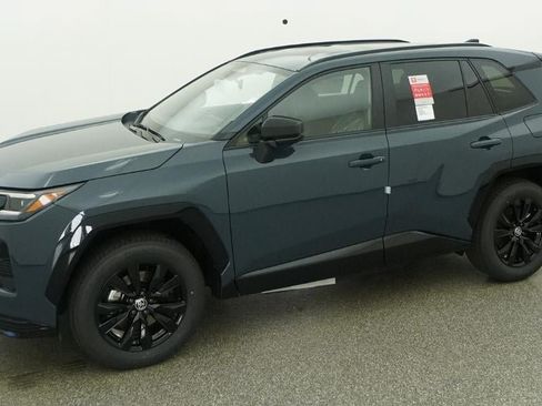 New 2026 Toyota RAV4 SE AWD/4WD image 2
