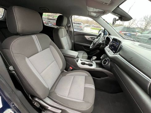 Used 2023 Chevrolet Blazer LT image 28
