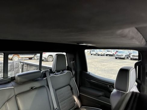 Certified 2024 GMC Sierra 1500 AT4X image 14