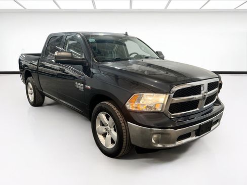 Used 2021 RAM 1500 Tradesman w/ Tradesman SXT Package image 3