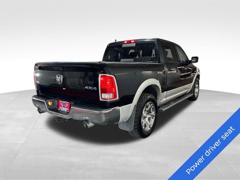 Used 2017 RAM 1500 Laramie w/ Convenience Group AWD/4WD image 4