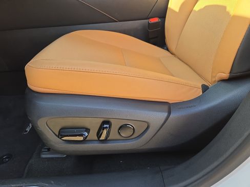 Certified 2025 Lexus RX 350 Premium w/ Convenience Package image 17