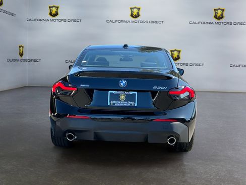 Used 2023 BMW 230i xDrive Coupe w/ Premium Package image 6