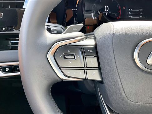 Used 2025 Lexus RX 350 FWD w/ Technology Package image 22