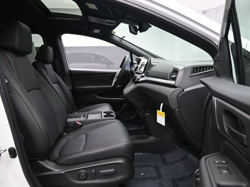New 2026 Honda Odyssey Sport-L image 28