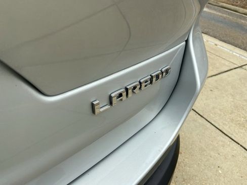 Used 2023 Jeep Grand Cherokee L Laredo image 53