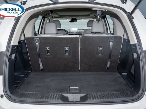 Certified 2023 Honda Pilot Elite image 9