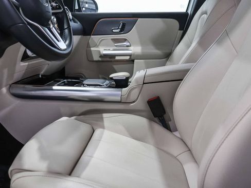 Used 2023 Mercedes-Benz GLA 250 image 17