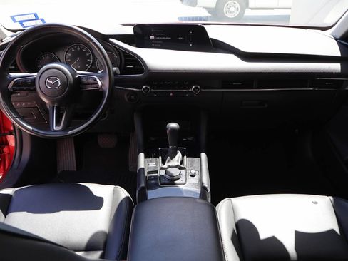 Used 2024 MAZDA MAZDA3 s FWD image 11