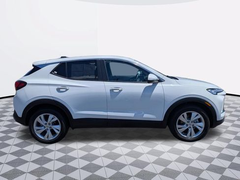 Certified 2024 Buick Encore GX Preferred FWD image 4