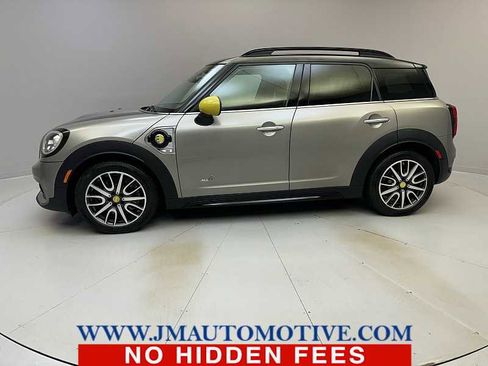 Used 2019 MINI Cooper Countryman SE image 2