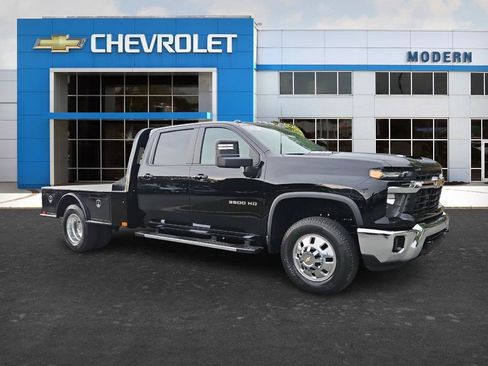 New 2026 Chevrolet Silverado 3500 LT w/ Convenience Package AWD/4WD image 6
